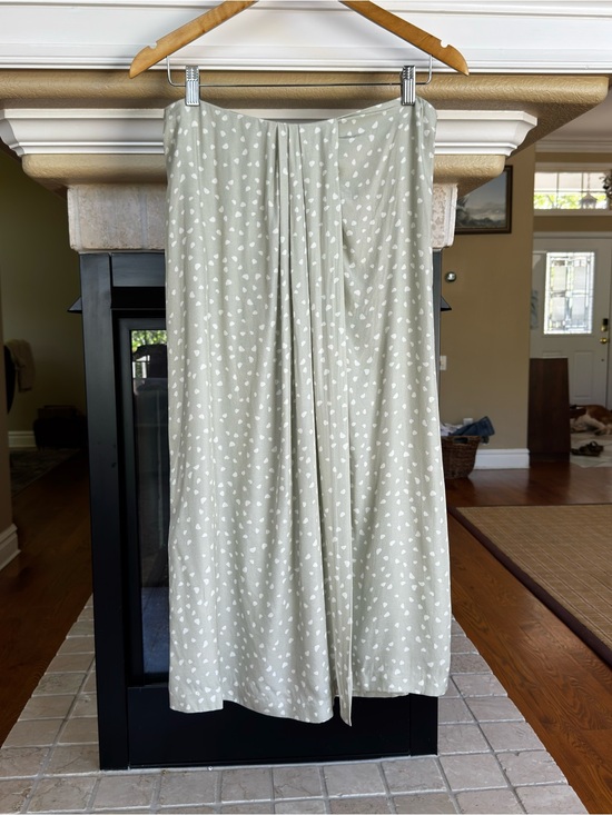 Vince Dresses & Skirts - Vince Silk Blend Stone Dots Drape Midi Skirt Sage Summer Size 8 55